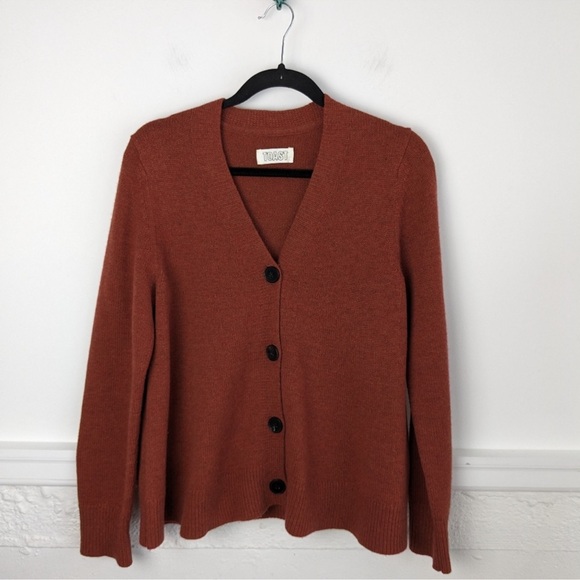 Toast • Swingy Merino Wool Cardigan - Picture 2 of 9
